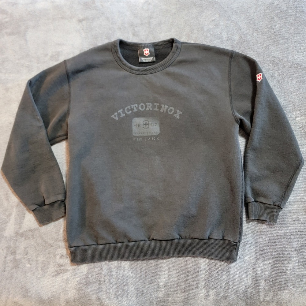 Victorinox Sweatshirt Mens Medium Black Fleece Crewneck Swiss Army Pullover